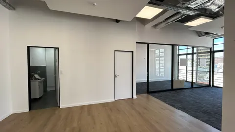 6th floor, 172 long street, cape town (5).